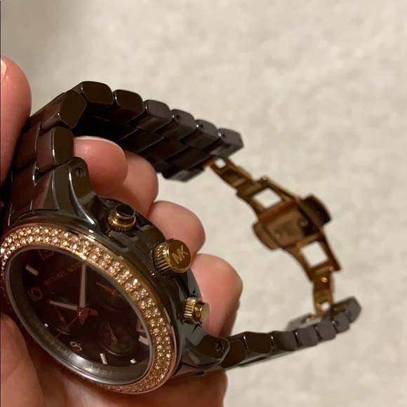 Michael Kors Watch - Picture 4 of 5